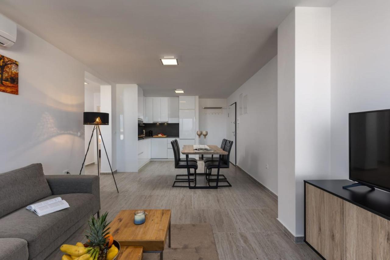 Apartments Cesare Nin Exterior foto
