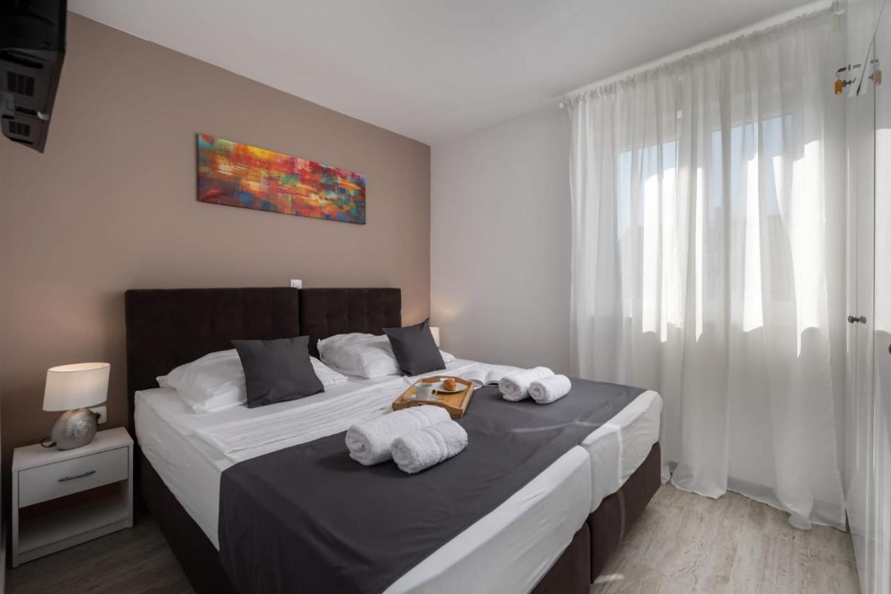 Apartments Cesare Nin Exterior foto