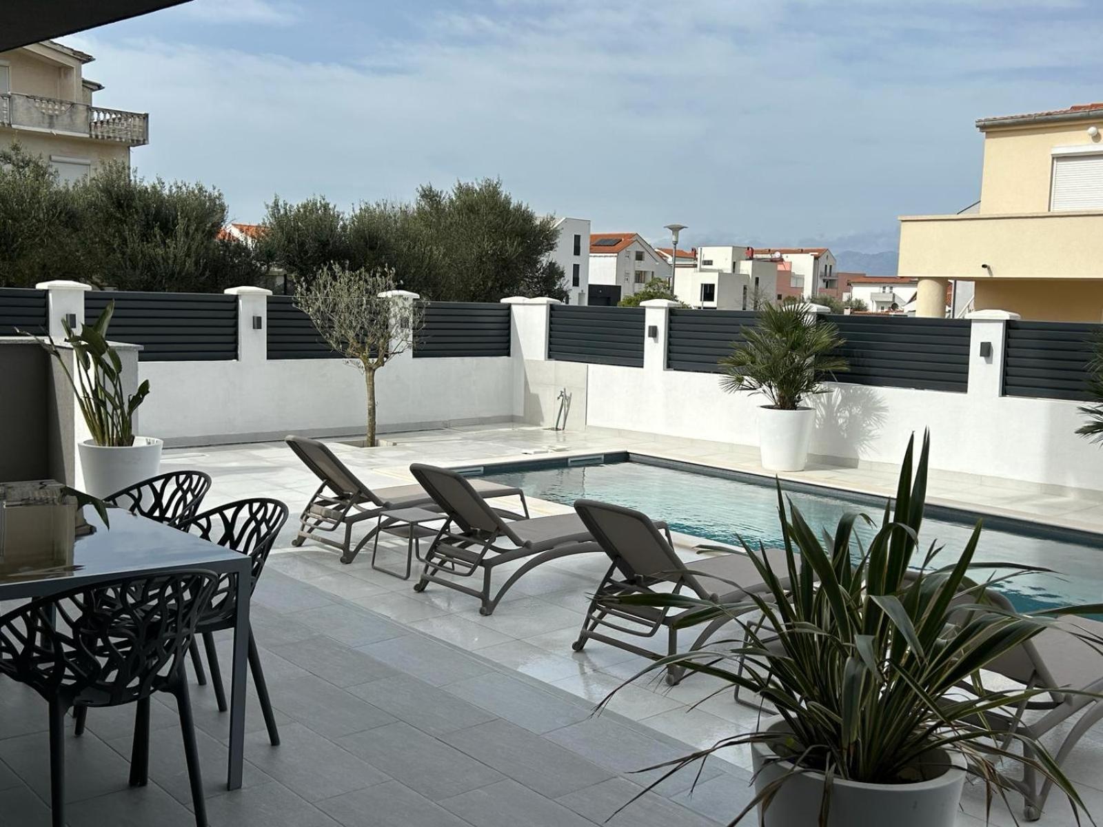 Apartments Cesare Nin Exterior foto