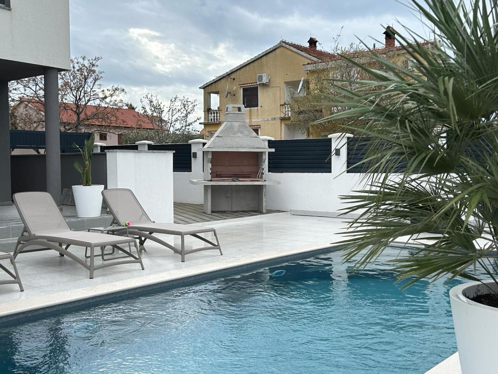 Apartments Cesare Nin Exterior foto